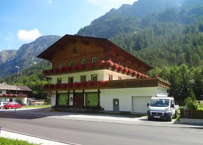 Nina & Alpenrose Guest house Gschnitz